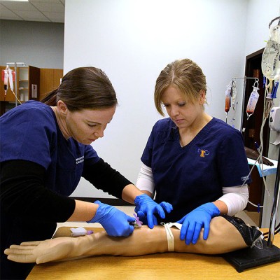 At EKG Technician School & Patient Care Technician Program in Dallas, TX, you'll discover the essentials needed to kick off a healthcare career.